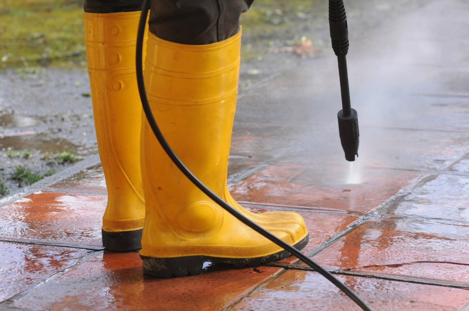 Pressure Washing for Chandler Driveways and Walkways
